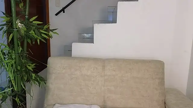 Snapshot of Lorenne_Miller chatting on 09/11/25, 04:01 Lorenne Miller online show from 09/11/25, 04:01