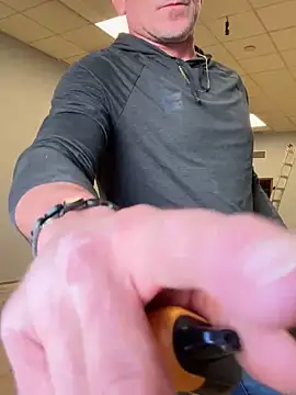 Snapshot of Pegasus0401 chatting on 01/02/25, 06:45 Pegasus0401 online show from 01/02/25, 06:45