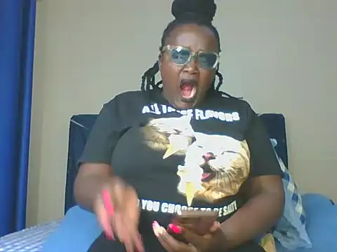 Snapshot of Montel_Montel_ chatting on 01/13/25, 10:45 Montel Montel online show from 01/13/25, 10:45