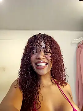 Snapshot of ateneawilliams chatting on 02/04/26, 05:35 ateneawilliams online show from 02/04/26, 05:35