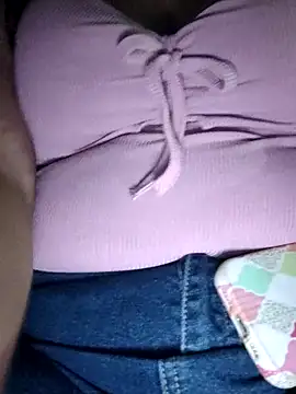 Snapshot of vadapavgirl chatting on 11/02/25, 07:16 vadapavgirl online show from 11/02/25, 07:16