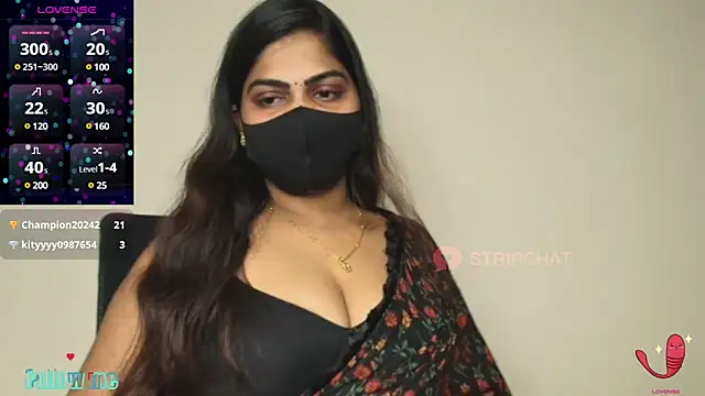 Snapshot of sameeksha_9 chatting on 03/07/25, 12:01 sameeksha 9 online show from 03/07/25, 12:01