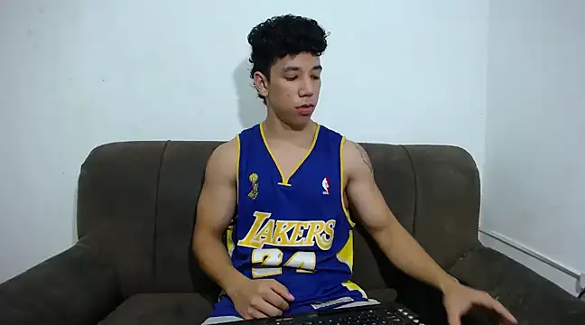 ethan noir online show from 02/08/25, 11:13