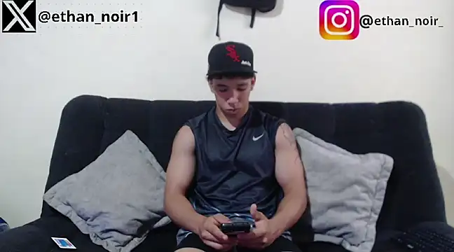 ethan noir online show from 03/18/25, 01:31