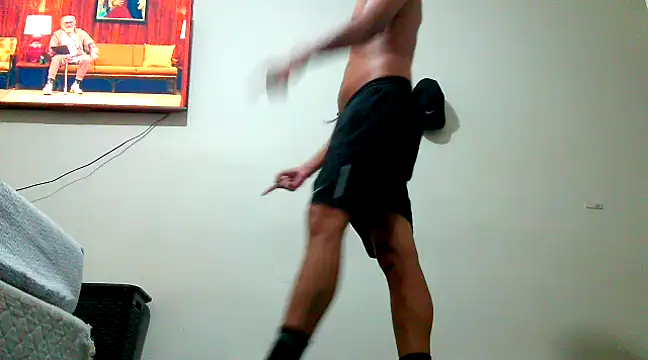 kozzleo online show from 02/19/25, 10:53