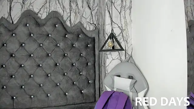 larissa01  online show from 02/06/25, 02:33