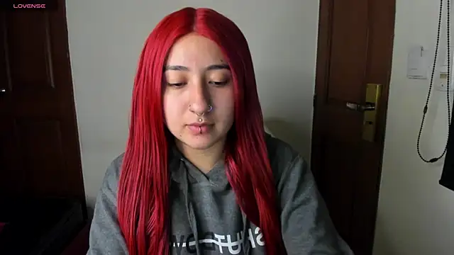 larissa01  online show from 03/22/25, 02:59