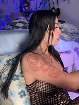 -Loren- online show from 04/24/26, 11:45