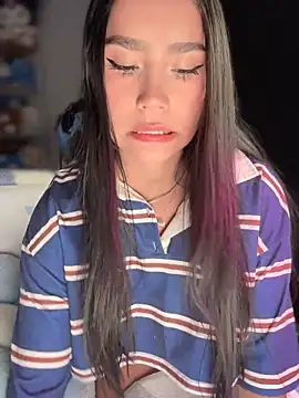 -Loren- online show from 05/12/26, 12:35