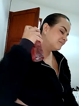 Im Amelia online show from 03/12/25, 04:46