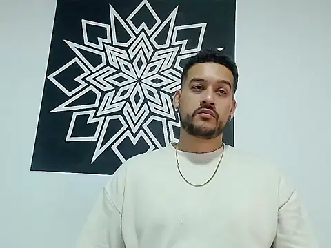 Snapshot of _CHRIS-DENNIS_ chatting on 04/15/26, 01:56 CHRIS-DENNIS online show from 04/15/26, 01:56