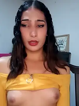 Snapshot of Lanna_hott_ chatting on 03/14/25, 11:00 Lanna hott  online show from 03/14/25, 11:00