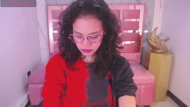 Snapshot of Tyna_ch chatting on 01/02/25, 04:24 Tyna ch online show from 01/02/25, 04:24