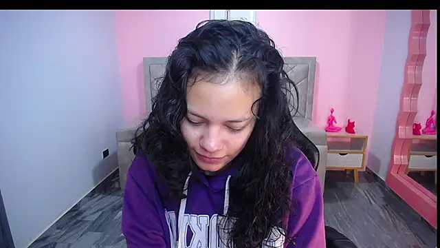 Snapshot of Tyna_ch chatting on 07/07/26, 12:53 Tyna ch online show from 07/07/26, 12:53