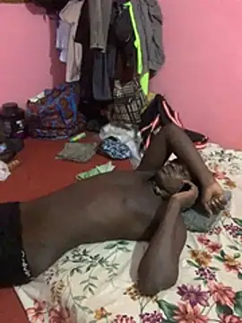 Snapshot of bad-boy-2002 chatting on 07/21/26, 08:11 bad-boy-2002 online show from 07/21/26, 08:11