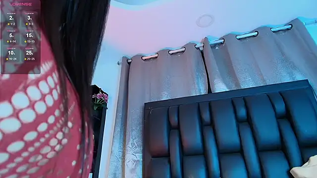 SaraRoy  online show from 05/13/26, 10:27