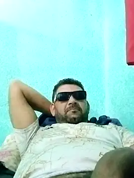 Snapshot of douglasafado69 chatting on 05/22/26, 04:41 douglasafado69 online show from 05/22/26, 04:41