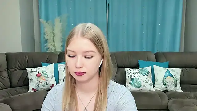 shy  lady online show from 01/11/25, 02:58