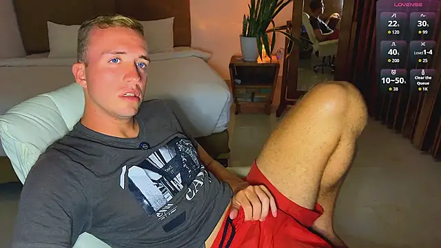 Snapshot of tommy_cumfinger chatting on 03/03/26, 11:05 tommy cumfinger online show from 03/03/26, 11:05