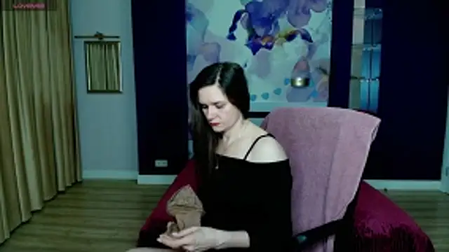 AriaGray online show from 12/20/25, 02:57