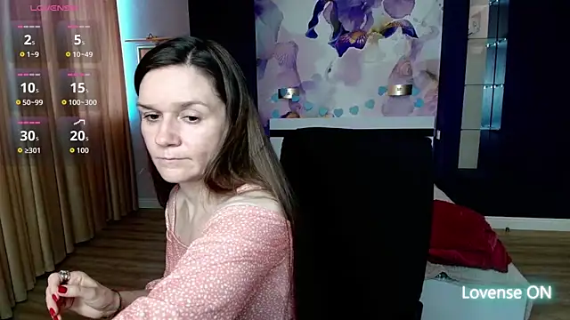 Snapshot of AriaGray chatting on 04/18/26, 07:12 AriaGray online show from 04/18/26, 07:12
