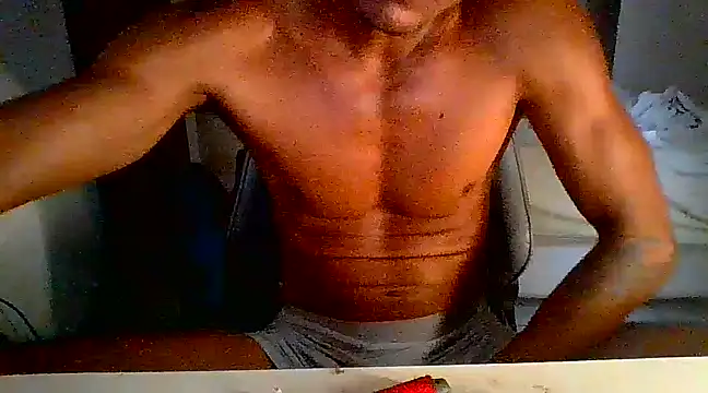 Snapshot of FoxLust chatting on 02/17/25, 02:48 FoxLust online show from 02/17/25, 02:48