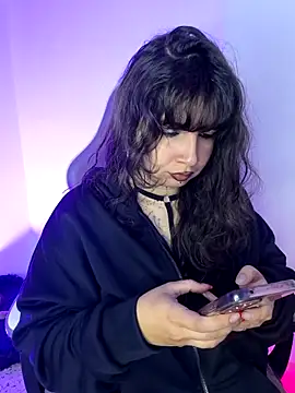 Snapshot of Aria_Bennett21 chatting on 09/19/25, 03:19 Aria Bennett21 online show from 09/19/25, 03:19