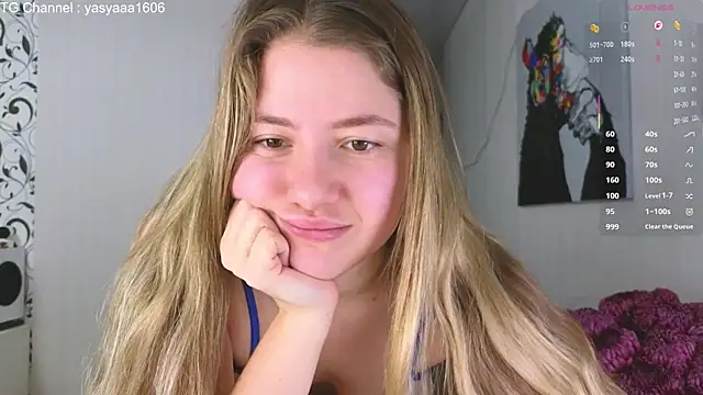 Yassyaaa online show from 11/14/25, 04:33