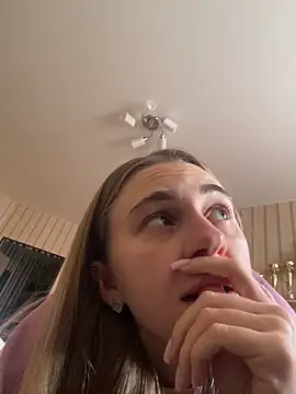 GraceTorrez online show from 10/23/25, 01:54