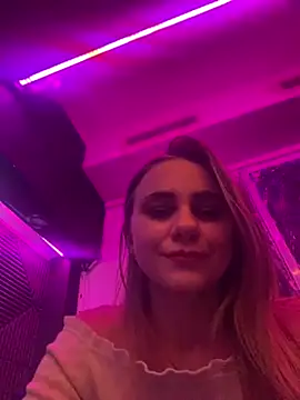 GraceTorrez online show from 11/11/25, 10:10