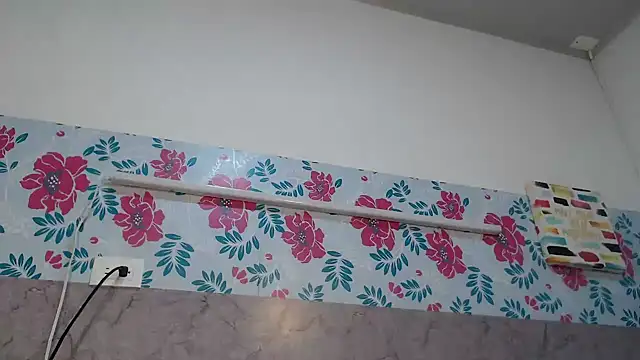 Snapshot of KristalTsXXX chatting on 11/07/25, 09:15 KristalTsXXX online show from 11/07/25, 09:15