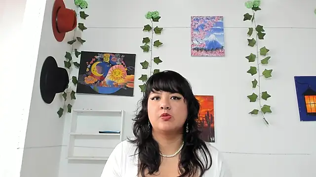 Karol IsabelCouple online show from 09/25/25, 08:23