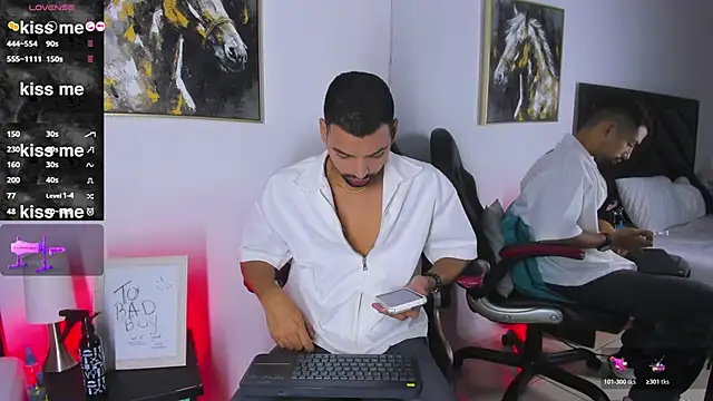 Snapshot of Andrew_x777 chatting on 02/02/26, 01:32 Andrew x777 online show from 02/02/26, 01:32