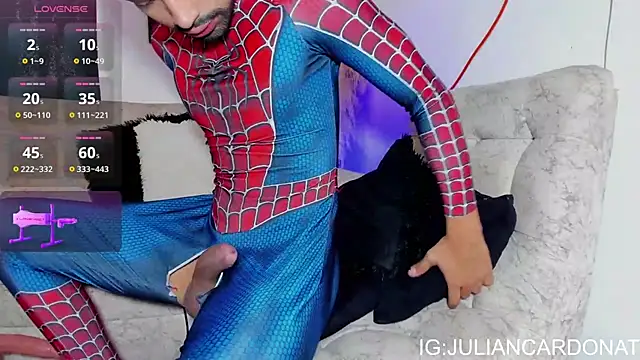 Snapshot of Andrew_x777 chatting on 03/21/26, 12:43 Andrew x777 online show from 03/21/26, 12:43