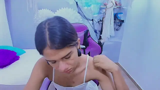 DEMI LEED online show from 11/01/25, 12:29