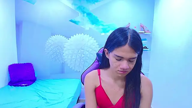 DEMI LEED online show from 12/17/25, 01:50