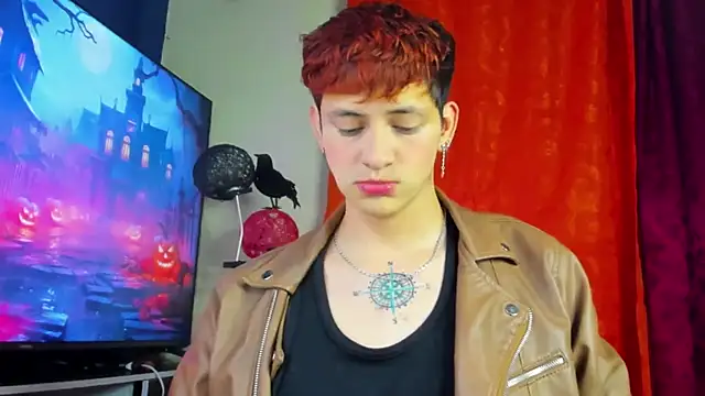 GabyThoms online show from 10/25/25, 05:37