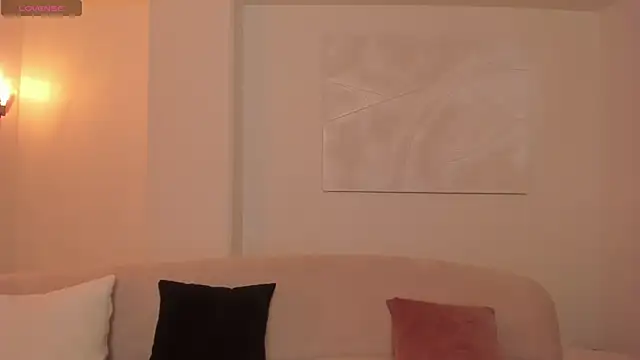 Snapshot of LucianaMillerX chatting on 01/09/25, 03:04 LucianaMillerX online show from 01/09/25, 03:04