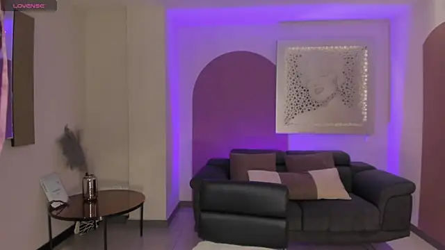 HannahJamesX online show from 06/17/26, 12:40