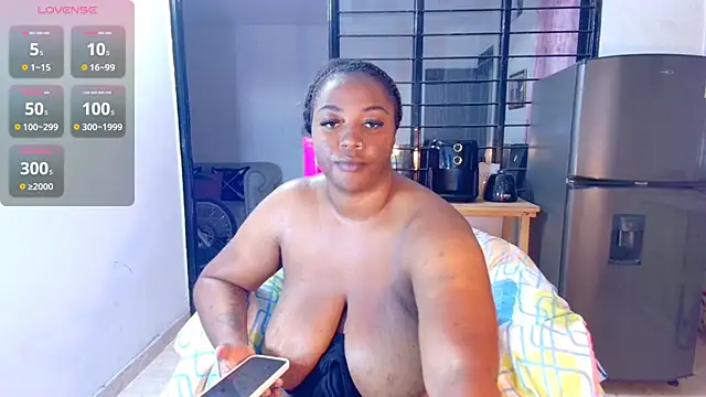 CiaraEbony online show from 02/12/25, 12:44