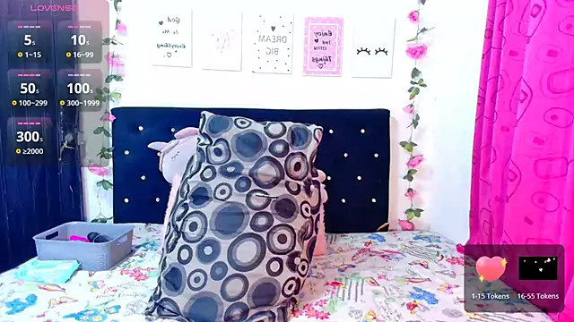 CiaraEbony online show from 02/21/25, 09:56