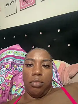 CiaraEbony online show from 04/28/26, 12:42