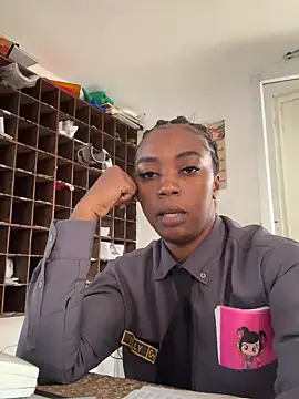 CiaraEbony online show from 05/05/26, 11:29