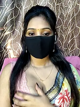 Snapshot of Monalisha_G chatting on 03/08/26, 10:08 Monalisha G online show from 03/08/26, 10:08