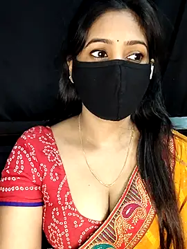 Snapshot of Monalisha_G chatting on 03/13/26, 05:30 Monalisha G online show from 03/13/26, 05:30