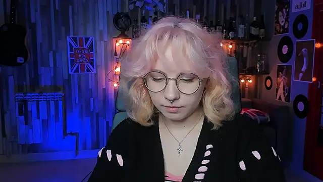 JasmineMilko online show from 01/26/25, 05:13