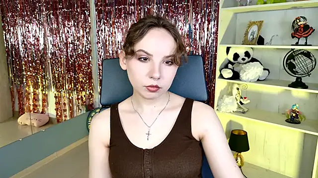 JasmineMilko online show from 05/04/26, 05:03