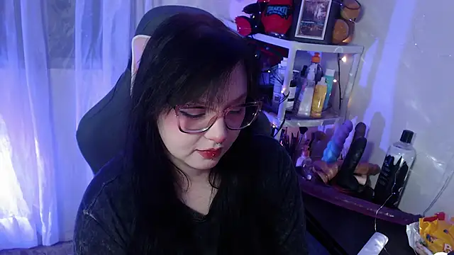 LiloMoon69 online show from 02/02/25, 04:37