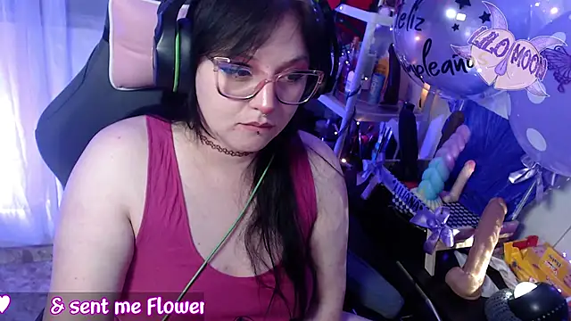 LiloMoon69 online show from 02/13/25, 06:52