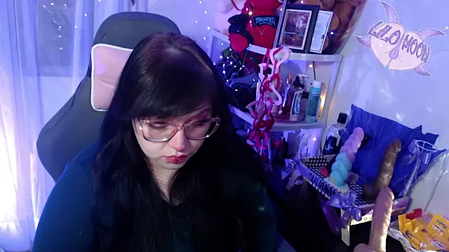 LiloMoon69 online show from 02/18/25, 03:21